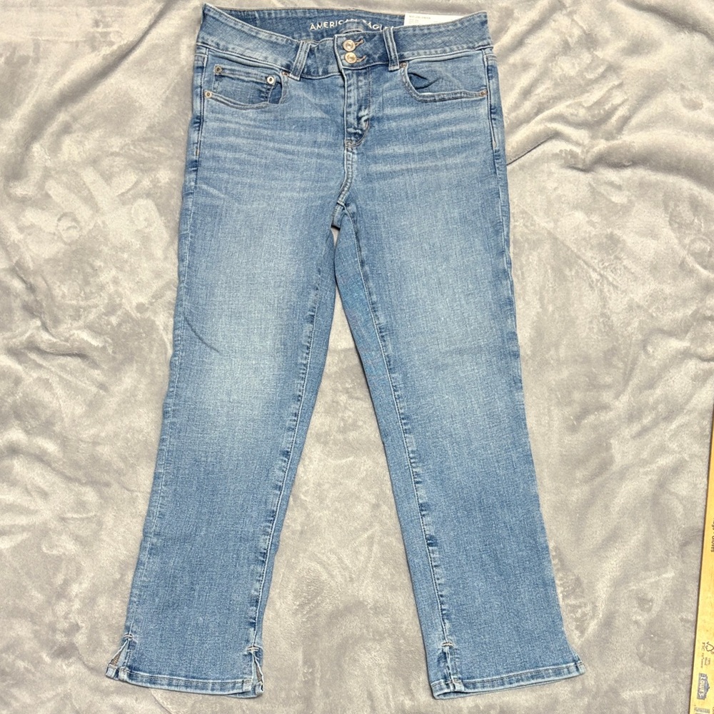 American Eagle Outfitters Artist Crop Light “Long” Blue Ankle Jeans women